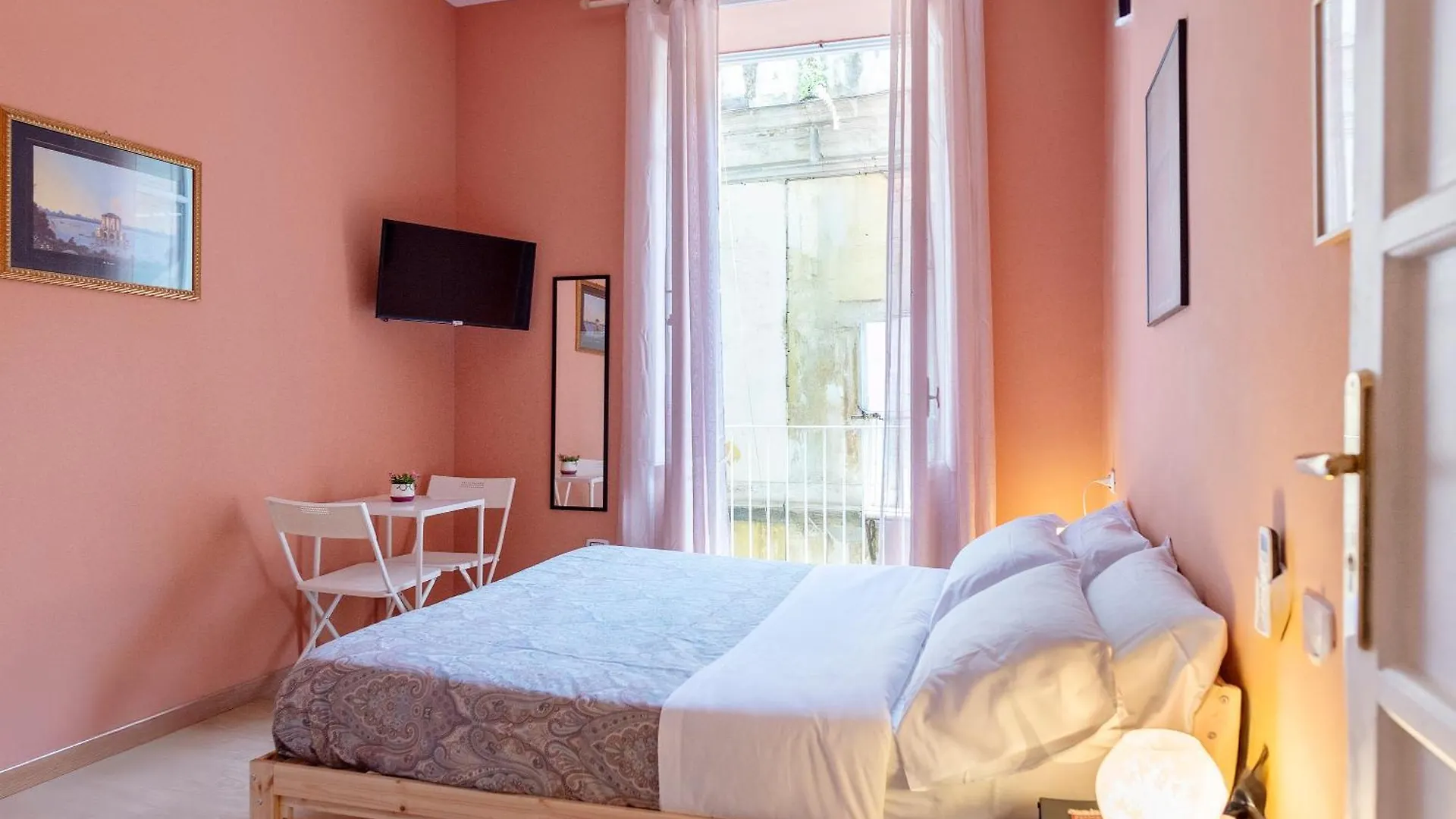 Residence Spaccanapoli - Locazione Turistica 0*, Naples Italy