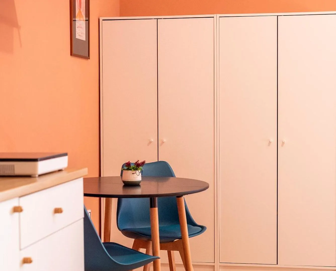 Residence Spaccanapoli - Locazione Turistica 0*, Naples Italy